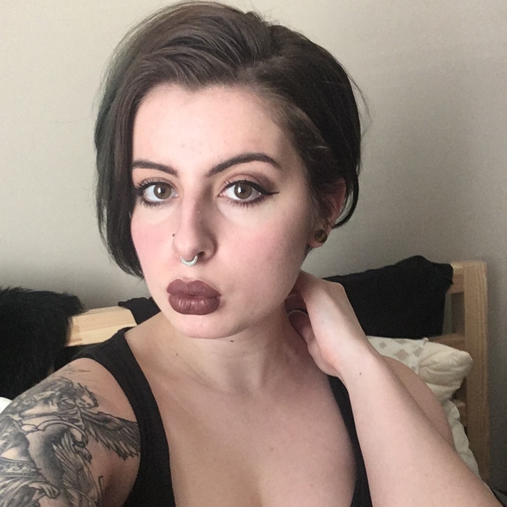 Meet your Posher, Madison